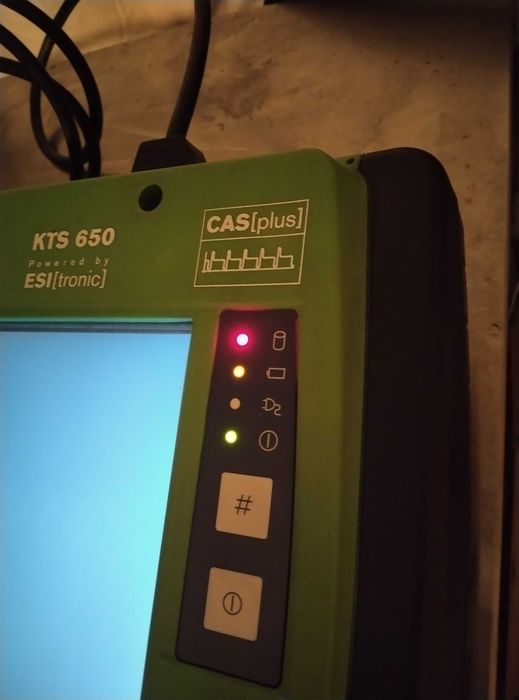 Bosch KTS 650 автопланшет