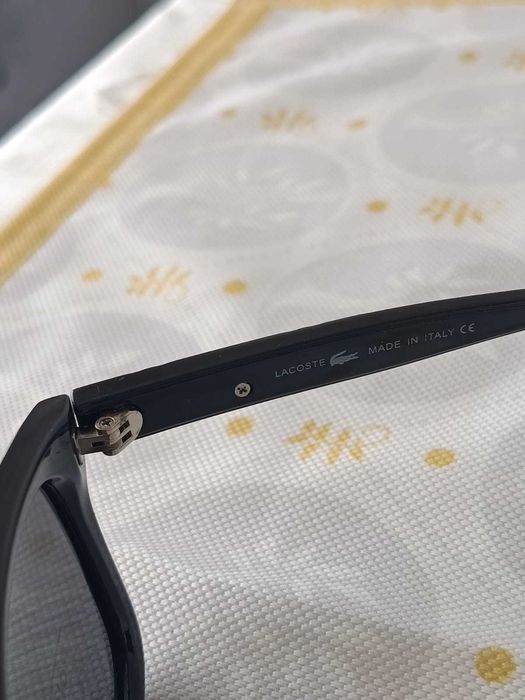 Okulary przeciwsłoneczne męskie marki Lacoste - przecena