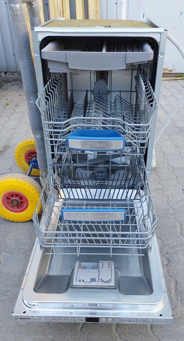 Вмонтована посудомийна машина 45см Бош Bosch SPV69T00EU три лотки б/у