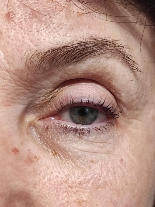 Ламінування вій Виноградар