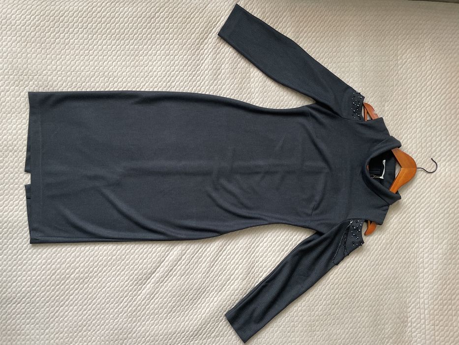 Новое зимнее платье  р L (48)