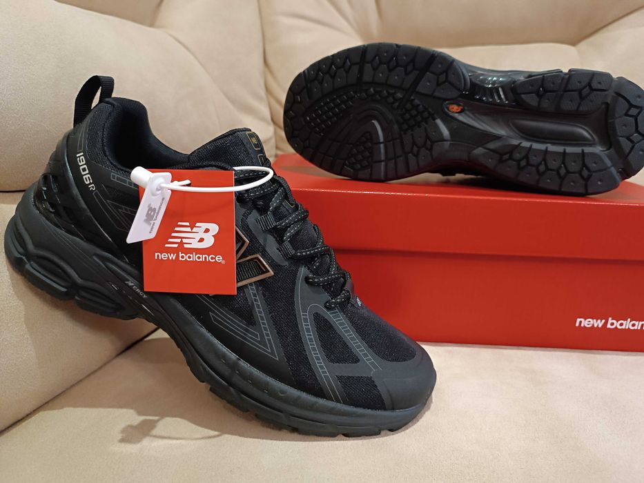 чоловічі кросівки New Balance 1906 R