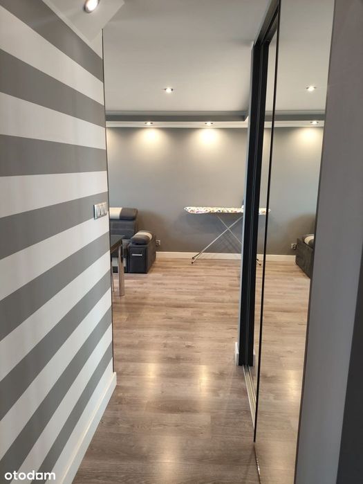 2 pok, 40m², 10 piętro, winda, balkon, NOWA KLIMATYZACJA, Szombierki