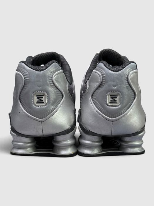 Buty Sportowe Nike Shox TL Szary Czarny Rozmiar 44