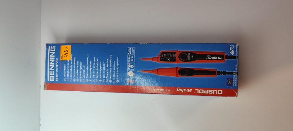 Woltomierz analogowy