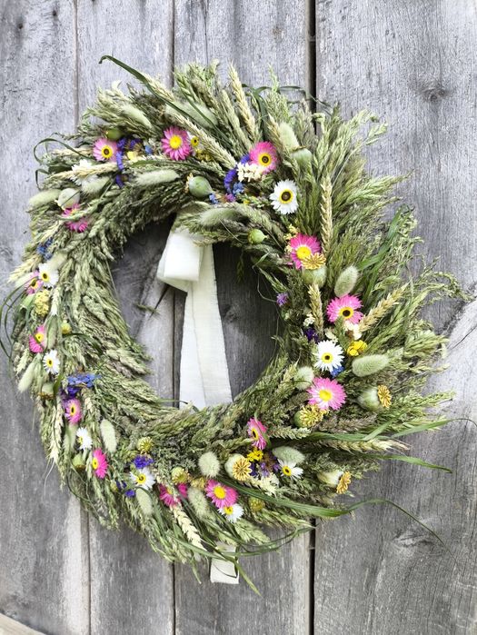 Натуральний віночок з сушених трав на двері / стіну