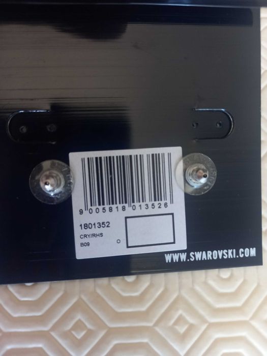 Brincos coração Swarovski com certificado como Novo