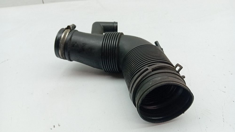 Tubo do intercooler AUDI A1 Sportback (8XA, 8XF)