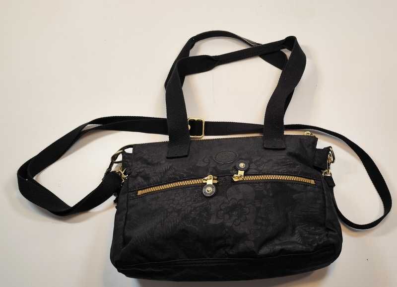 Czarna torba kipling