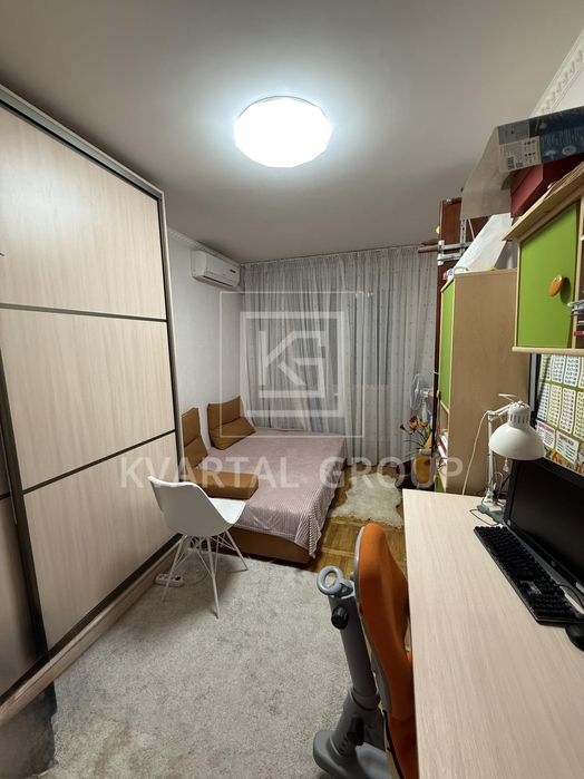 ПРОДАЖ З кімнатна квартира в центрі міста З ремонтом