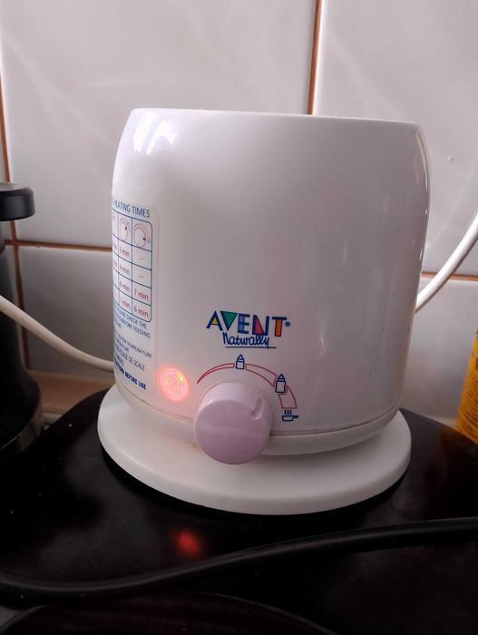 Podgrzewacz do butelek i potrawek Avent