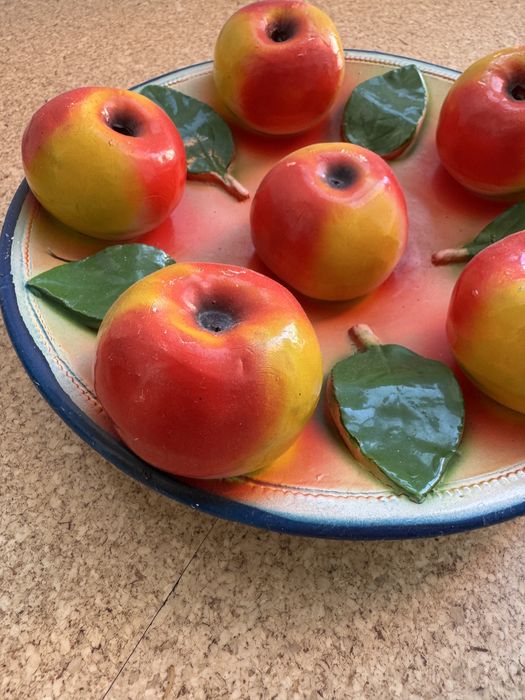 Prato decorativo de cerâmica