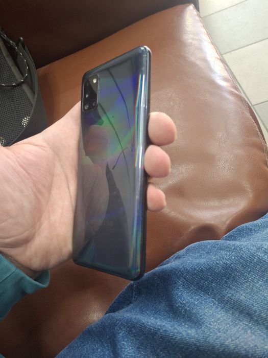 Samsung Galaxy A31.