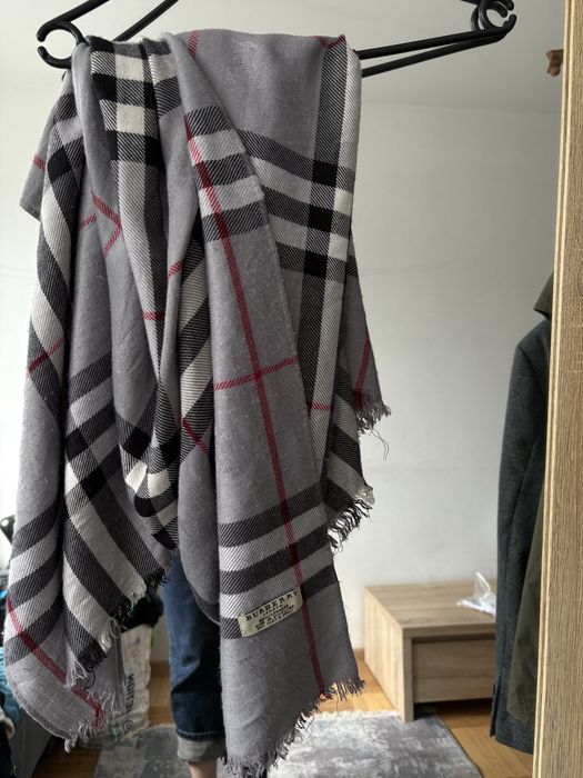 Szalik Burberry