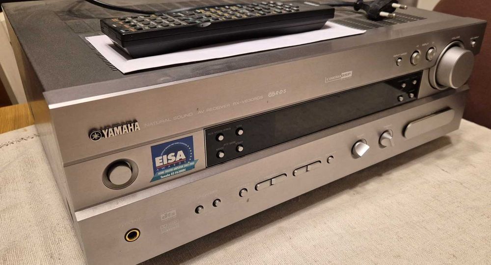 Amplificador Receiver YAMAHA RX630RDS com Rádio integrado