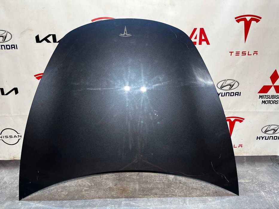 Капот  Tesla Model 3  оригінал Б\В