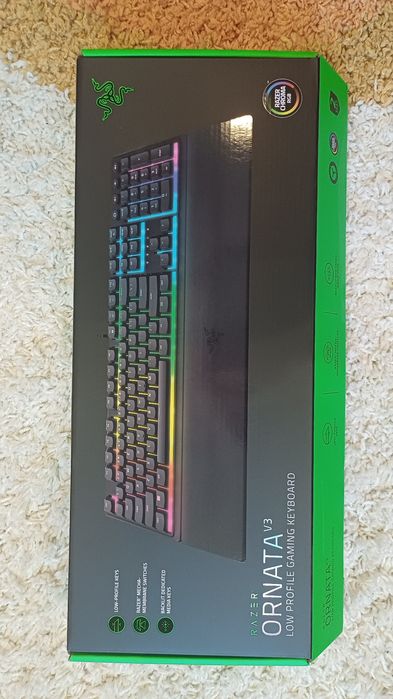 Продаю клавіатуру Razer Ornata V3