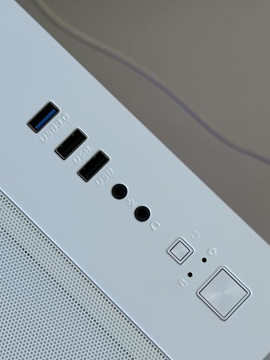 rtx4070 r7 7700 b650 32 gb ddr5 ssd m2