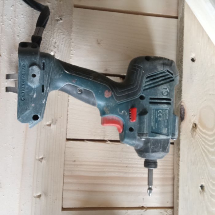 Zakrętarka Bosch 18 v sprawna