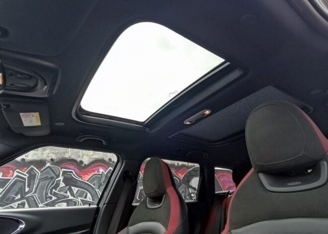 Vendo mini couper em perfeito estado