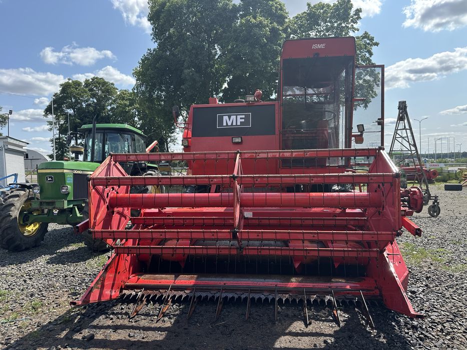 Зернозбиральний комбайн Massey Ferguson 440. 2 шт.