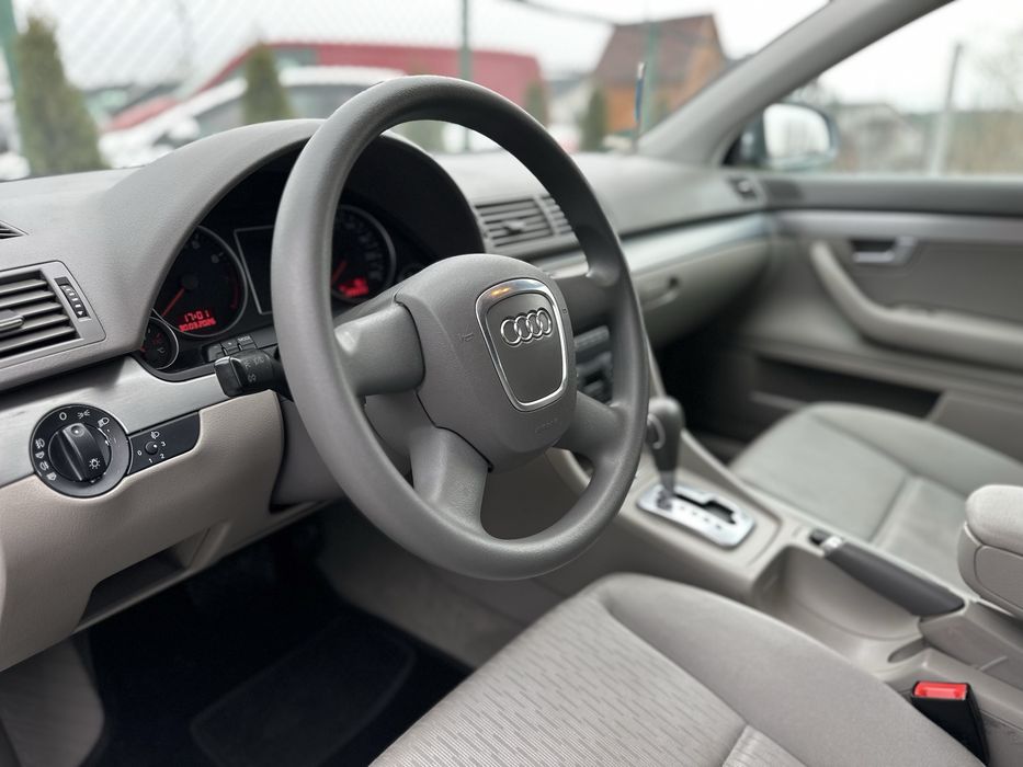 Продам Audi A4 b7 2005