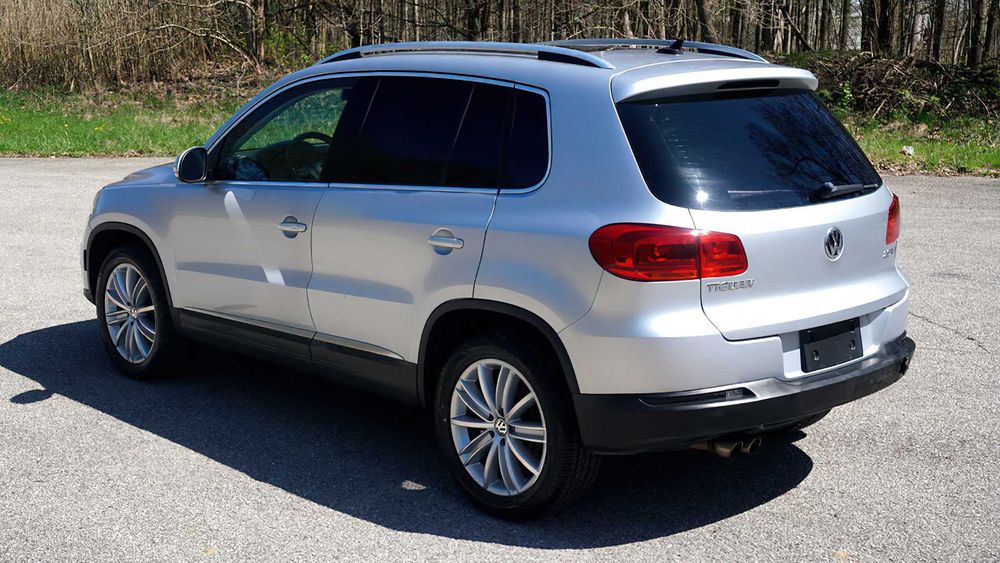 Volkswagen Tiguan SEL      2015