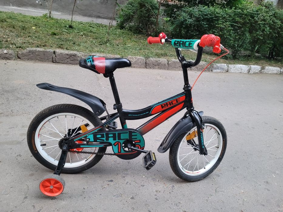 Продам дитячий велосипед