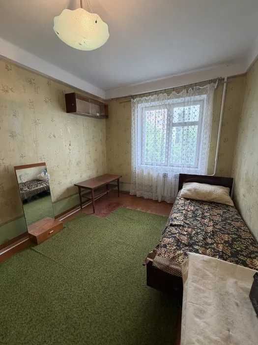 Продаж 3-кімнатна квартира Біла Церква