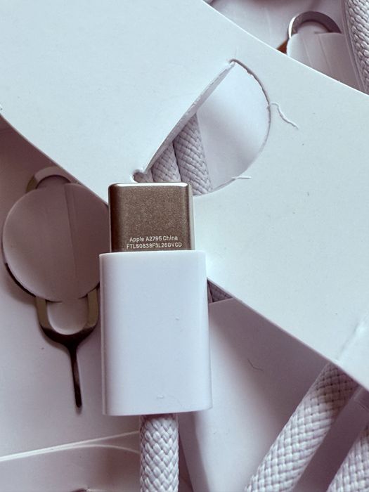 кабель type-c  Apple для iPhone 15/16/17 USB-C to USB-C из комплекта