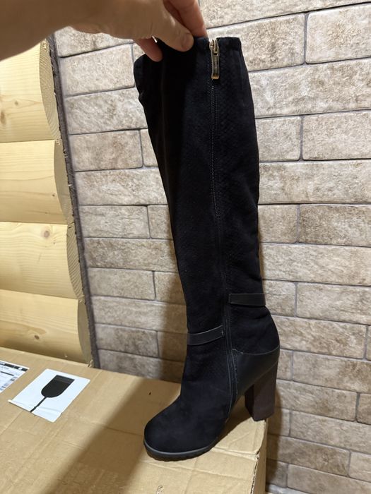 Жіночі зимові сапожки