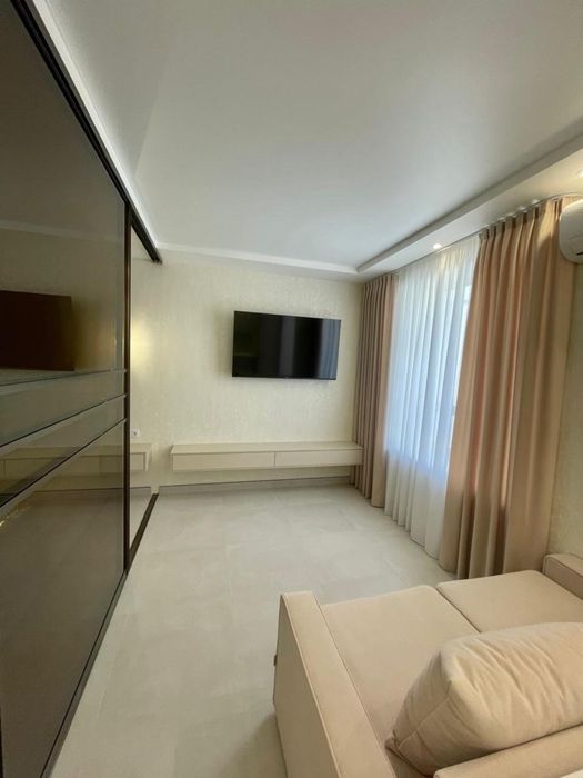 ЖК Дніпровська Брама 2, продаж стильноі квартири,можлива оплата на р/р