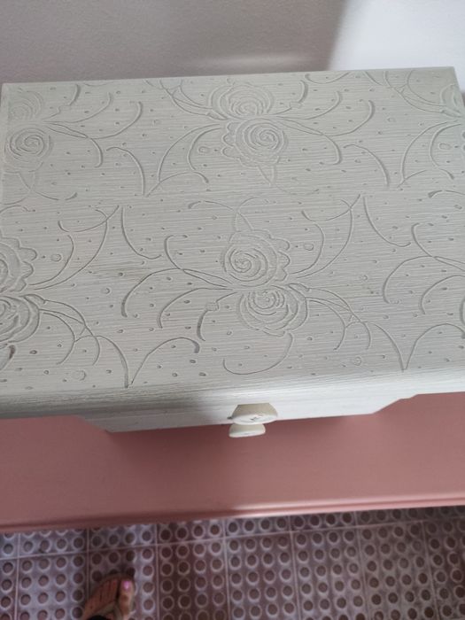 Mesa de cabeceira de parede