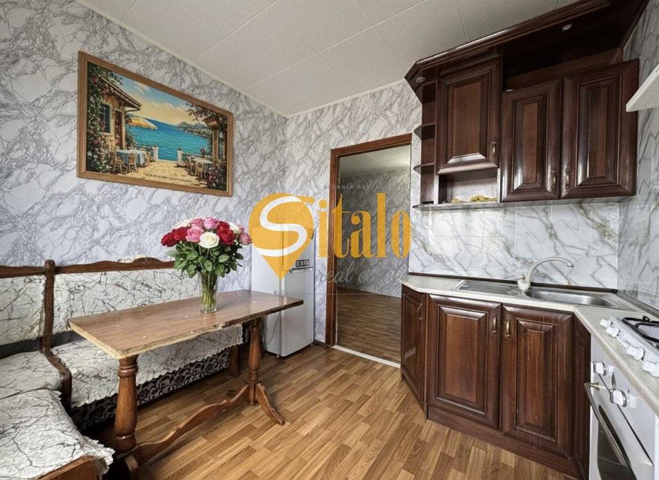 2 кімнатна 56,5 м2, в центрі Вишневого, з ремонтом, вул. Європейська 6