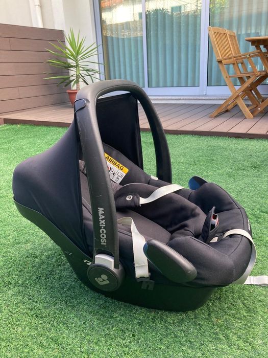 carrinho bébé-confort Lila com Isofix em bom estado