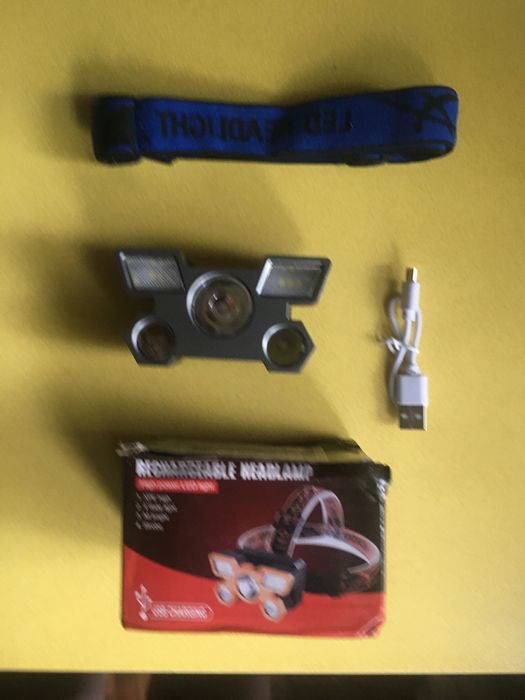 Ліхтарик на чоло на аккумуляторі