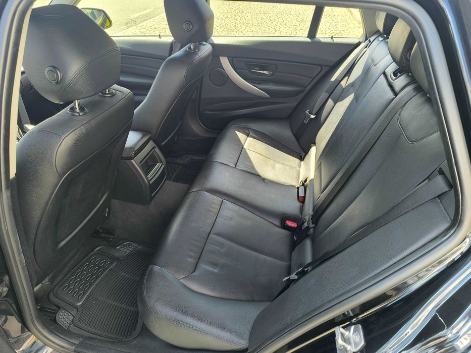 BMW 318 D Touring 2014