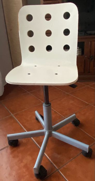 Cadeira de escritorio branca Ikea