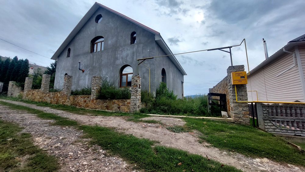 Продам будинок. Вул.Вишнева,8.