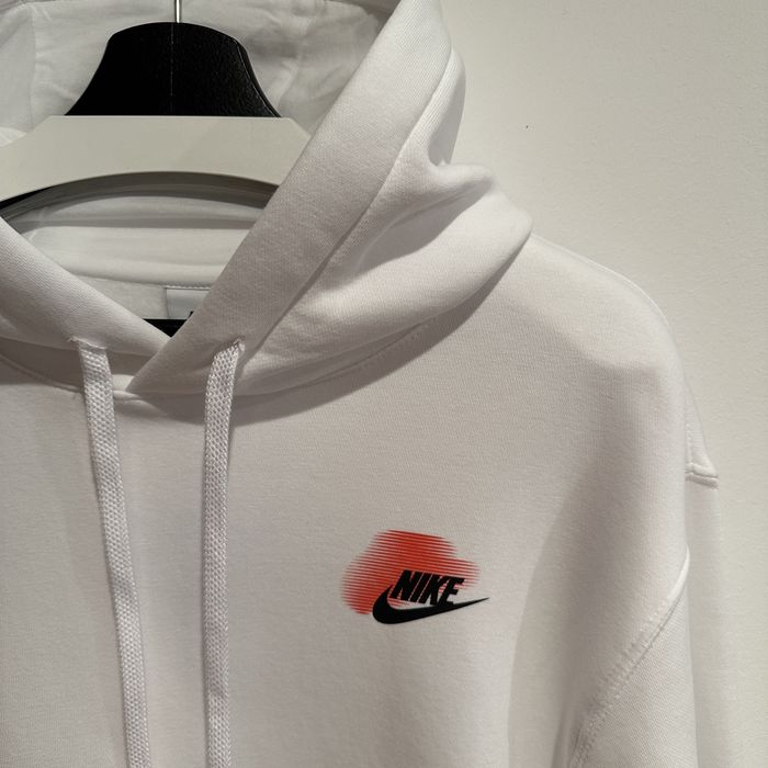 Nike White Hoodie (M)