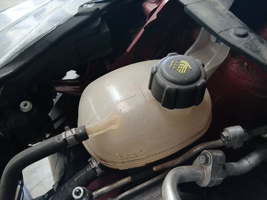 Reservatório / depósito da água / líquido de refrigeração NISSAN Micra