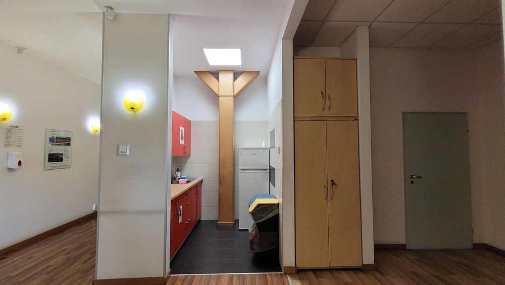 Biuro 200 m² | Łódź | 2 piętro | Parking | Dostęp 24/7