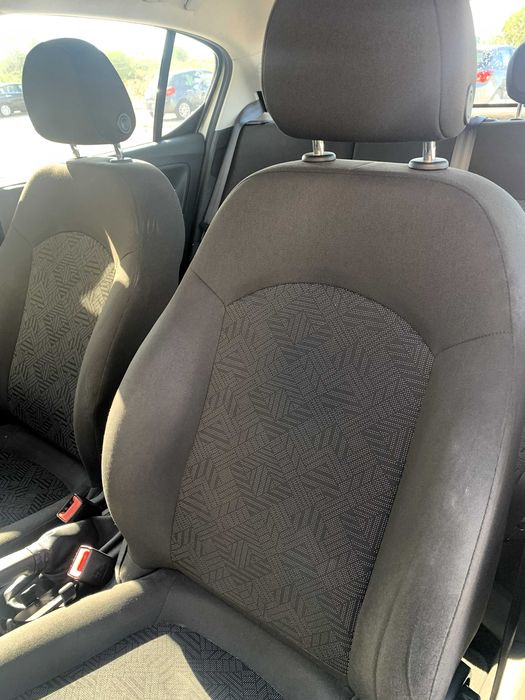 Carro - Opel Corsa