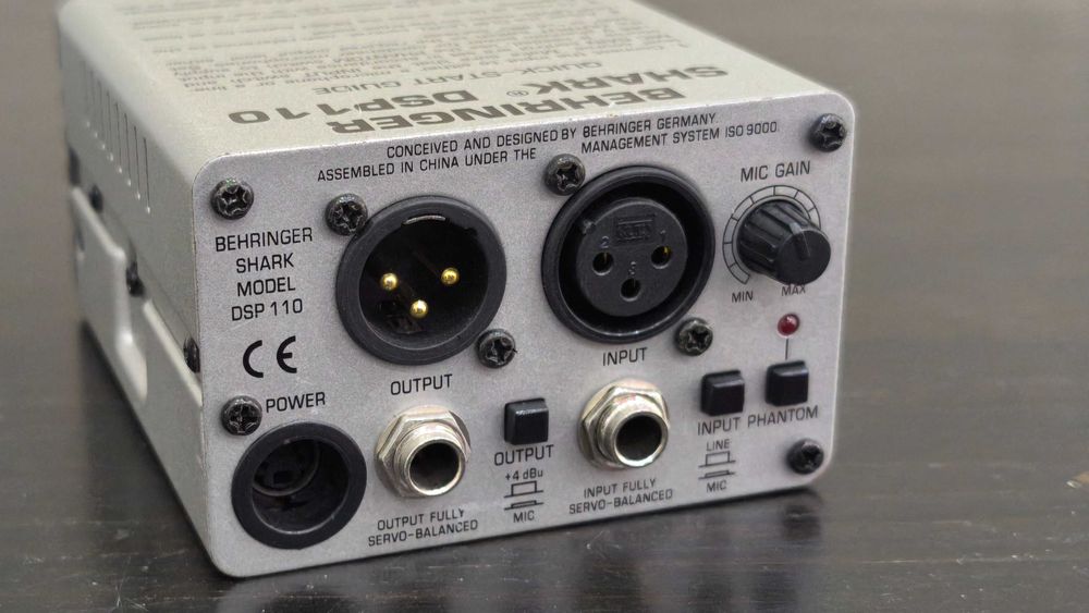 Processador de Sinal Behringer DSP-110