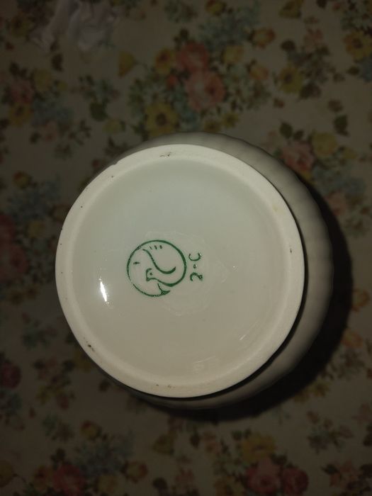 Продам 3 сервиза хорошего  качества и в полном обьеме.