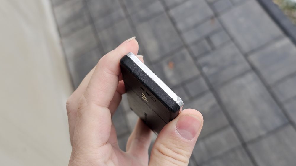 Sony Erucsson W880i. Ładny bez simlocka