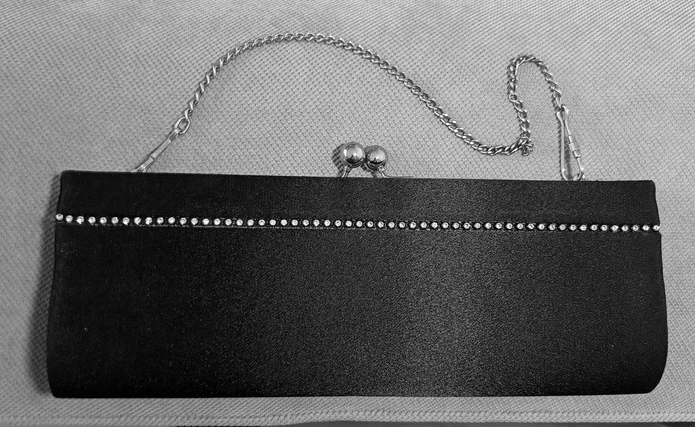 Torebka wieczorowa atłasowa