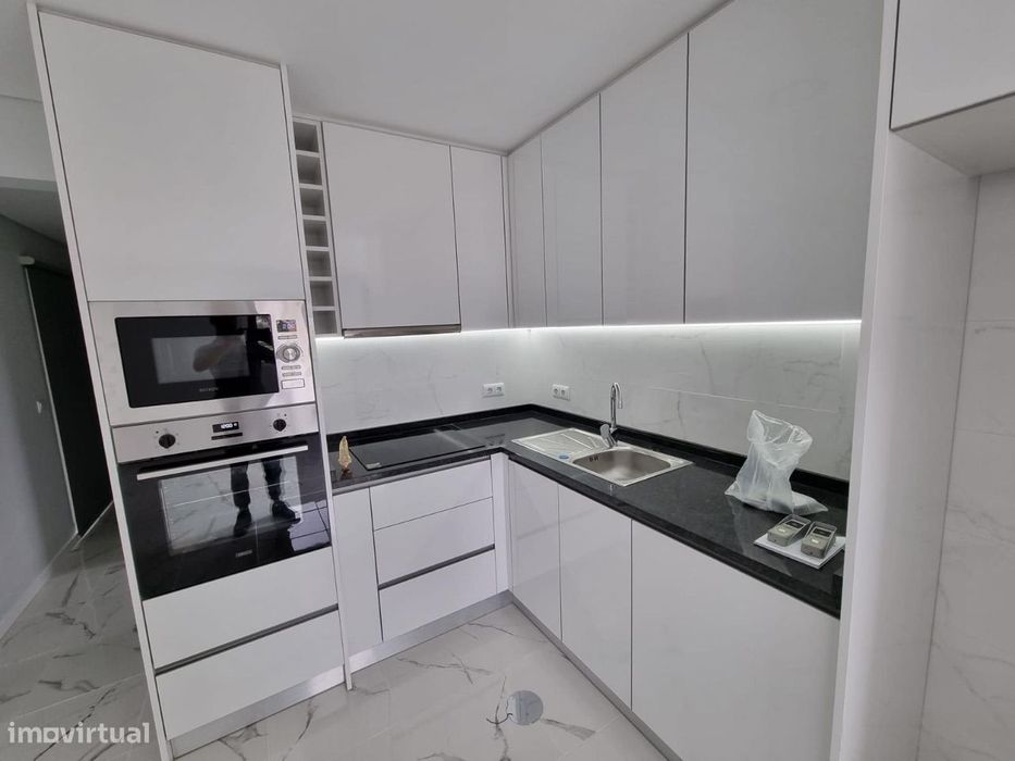 Arrendo andar moradia T2 Santo Tirso - 20m da Mercadona e McDonald’s