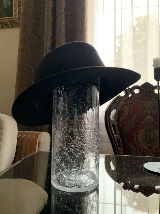 Капелюх чорний фетр