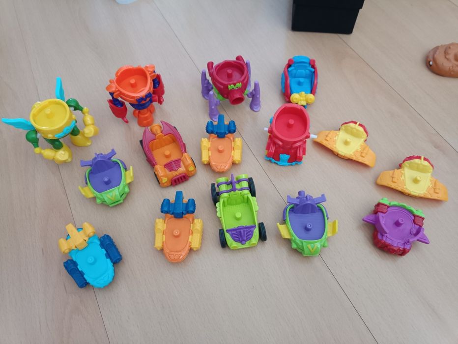 Zomlings casas e veículos